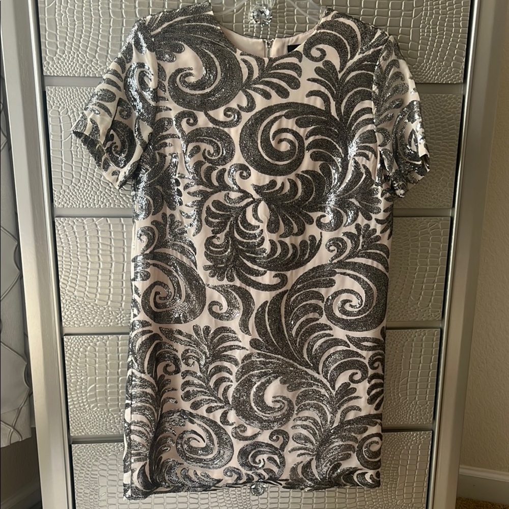 Elegant Forever 21 Dress